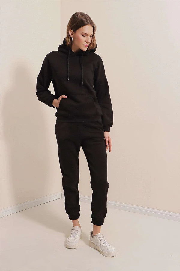 STYLOPHY - Premium Hoodie For Women - BLACK